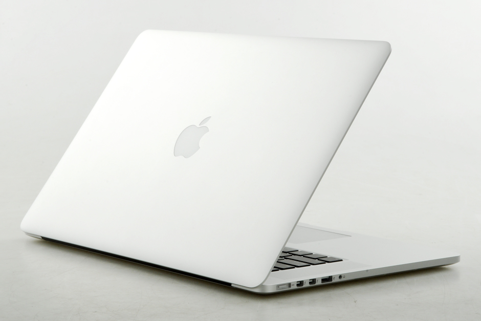 细腻! 15寸视网膜屏MacBook Pro真机美图_笔记本_太平洋电脑网