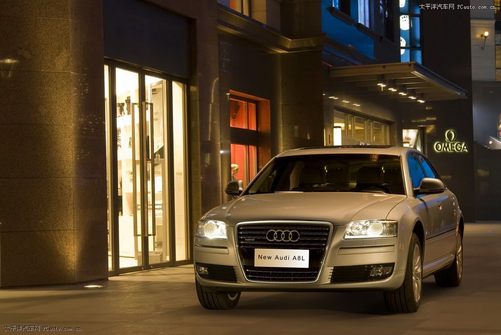 奧迪A8車展高清大圖
