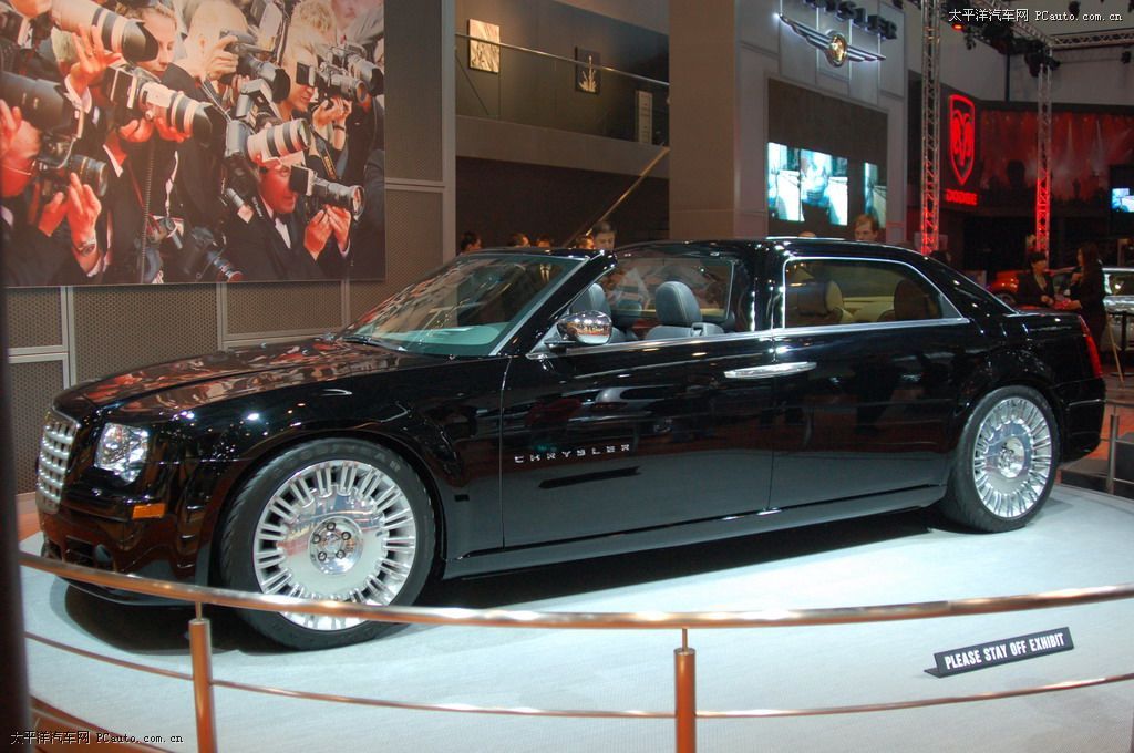 克萊斯勒300C車展高清大圖