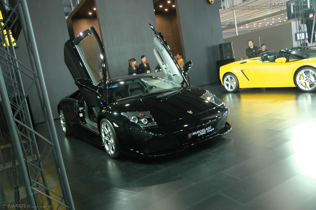 蝙蝠Murcielago車展高清大圖