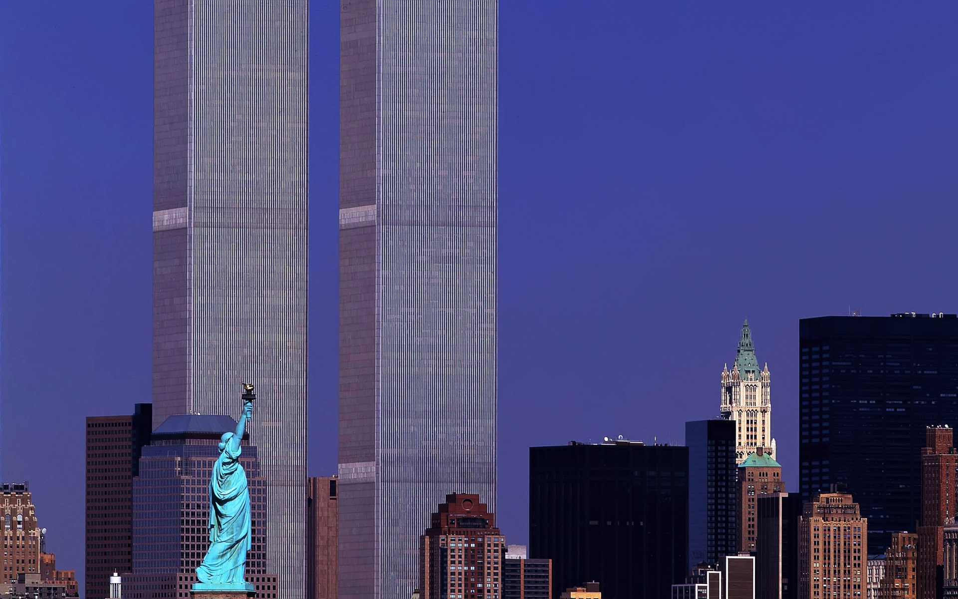 美国911恐袭20周年 纽约州长霍楚尔与布隆伯格参观911事件纪念馆